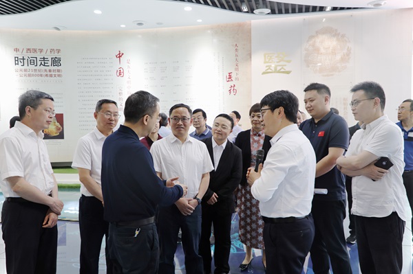 1714374052696779.jpg a651d7aed8c13ebd6443b0ccbf59142.jpg