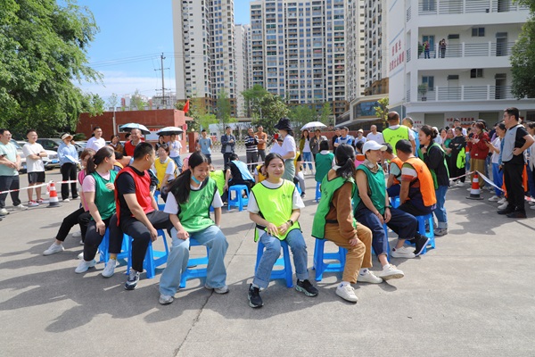 d8dde9350f91aeac501240f41e7e160.jpg